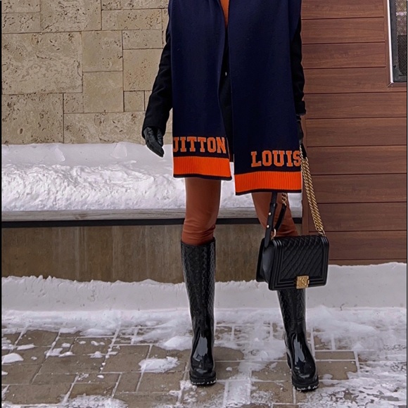 Sold Authentic Louis Vuitton splash high rain boots - Picture 10 of 10